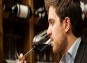 Cách uống rượu vang chuẩn nhất theo lời khuyên của chuyên gia