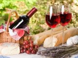 6 Cặp Đôi Hoàn Hảo Kết Hợp Rượu Vang & Món Ăn